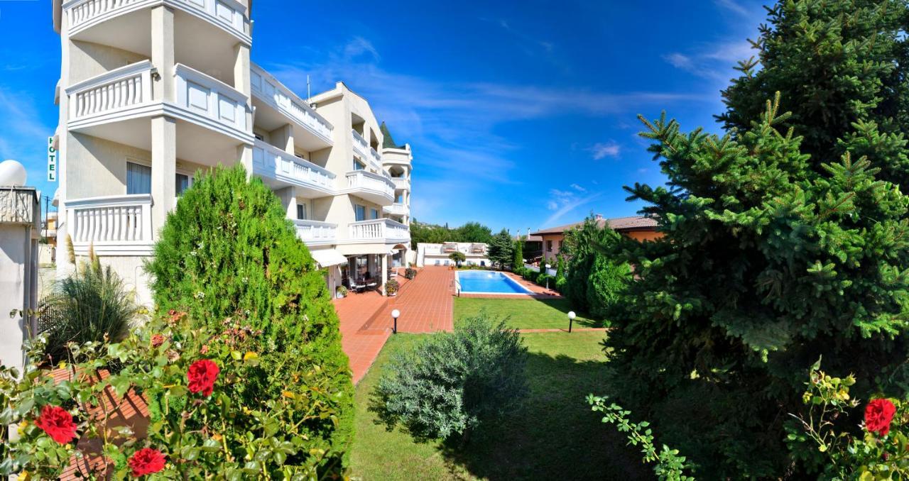 Alekta Hotel Varna Exterior photo