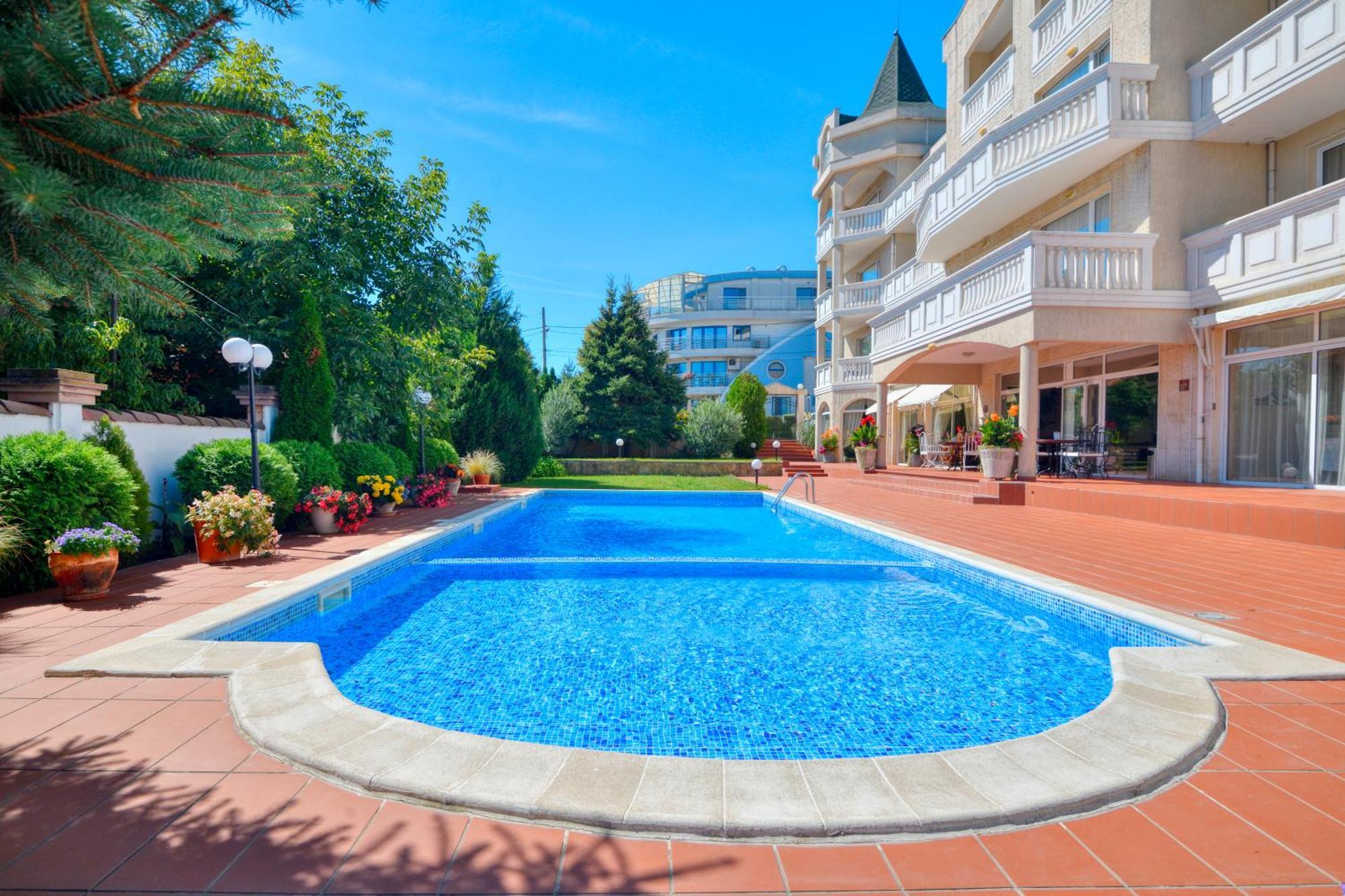 Alekta Hotel Varna Exterior photo